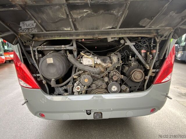 Двоповерховий Neoplan Skyliner L