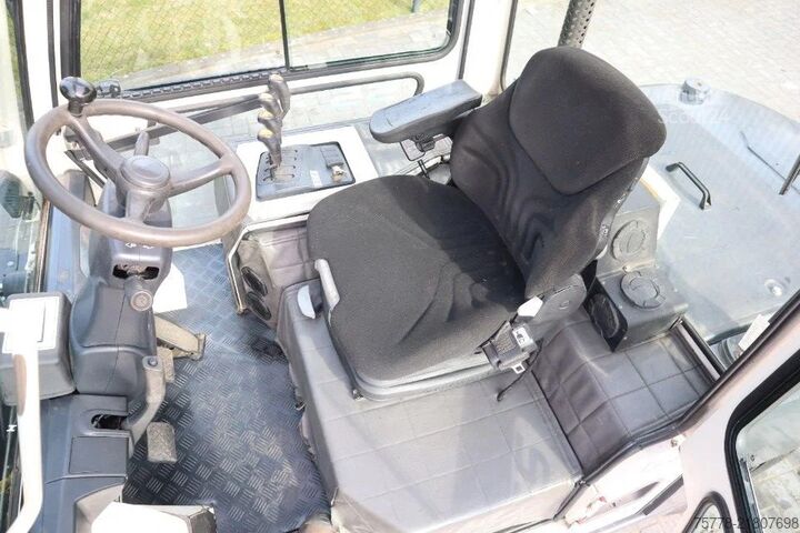 Gaffeltruck Doosan D55C-5 | 5500 KG | SIDESHIFT | POSITIONERS