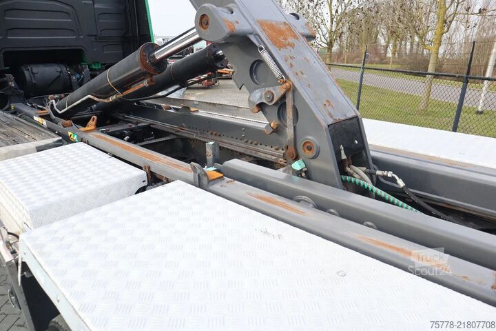 Система крюкових кронштейнів Volvo FH 16.750 6X2 | RETARDER | JOAB HOOK | EURO 6