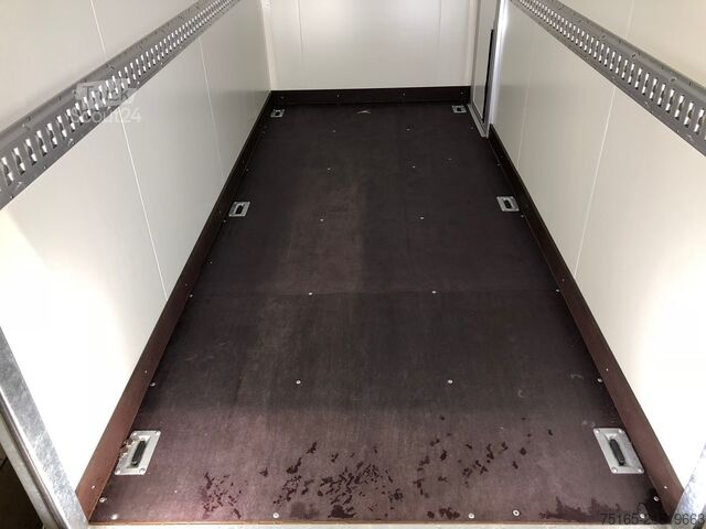 Kasti piekabe Vezeko TK B 27.35 Rampe Tür Fenster Kofferanhänger