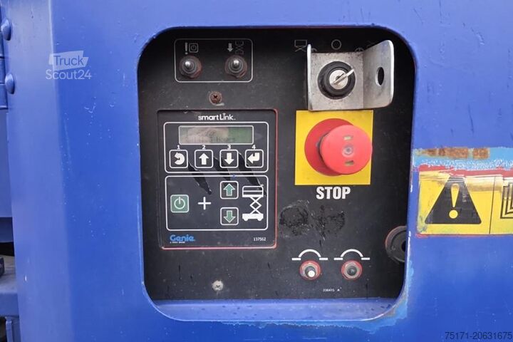 Pont élévateur à ciseaux Genie GS3369DC Electric, 11.9m Working Height, 454kg Cap