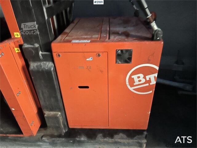 Šakinis krautuvas BT OP 1000 HSE Electric truck