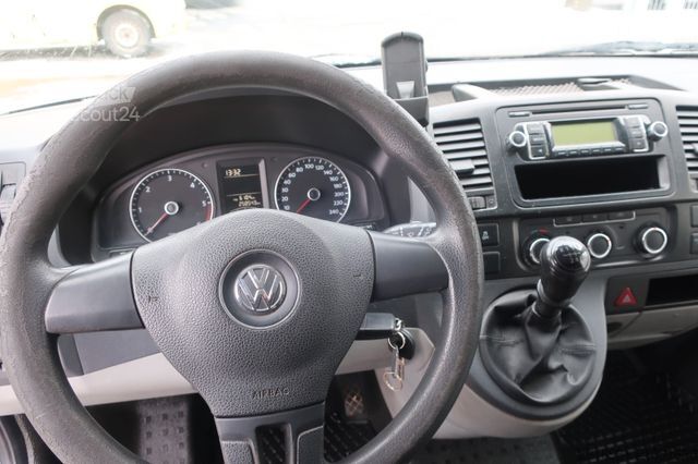 Panelinis furgonas VOLKSWAGEN T5 Transporter Kasten-Kombi 4Motion FN: A11