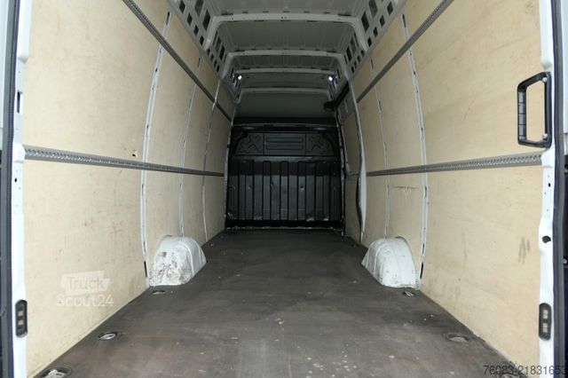 Kastenwagen hoch IVECO Daily35-160 Maxi H3 extraHoch2,1m Hi-Matik Klima