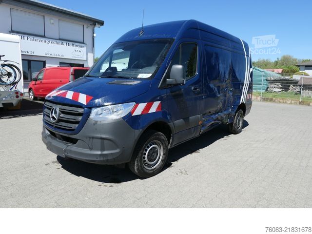 Kombi z visokim stropom MERCEDES-BENZ Sprinter 317 CDI L2H2 Klima Kamera Navi AHK2,8t