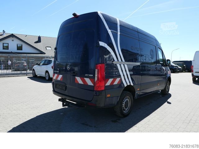 Furgoneta de caja alta MERCEDES-BENZ Sprinter 317 CDI L2H2 Klima Kamera Navi AHK2,8t