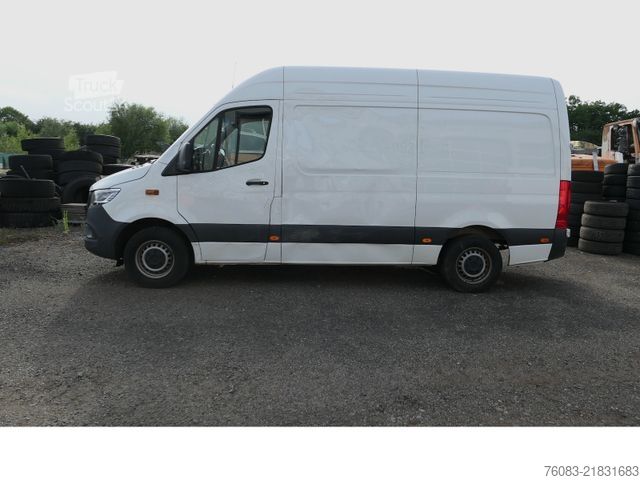 Фургон з високим дахом MERCEDES-BENZ Sprinter 317 CDI L2H2 Klima Navi 9G-Tronik MOPF