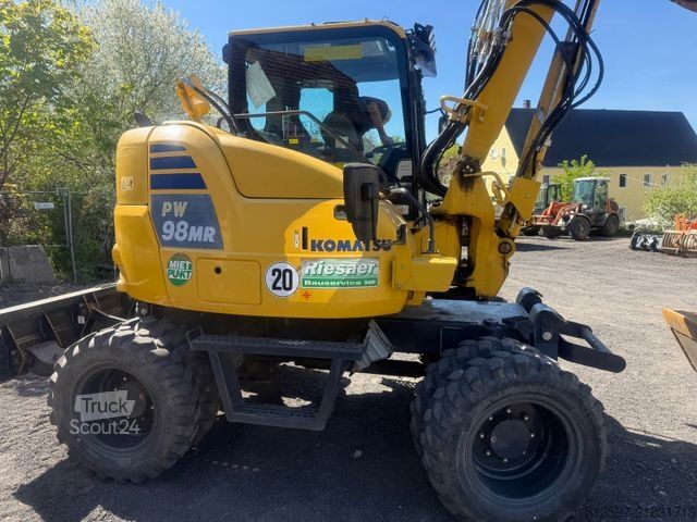 Τροχοφόρος εκσκαφέας KOMATSU PW 98 MR-10 / gepflegt / 1600 Bh / inkl. GRL+TL
