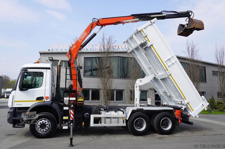 Billenő daruval Mercedes-Benz Arocs 2636 / 6x4 / HDS Fassi / 3-Way Tip