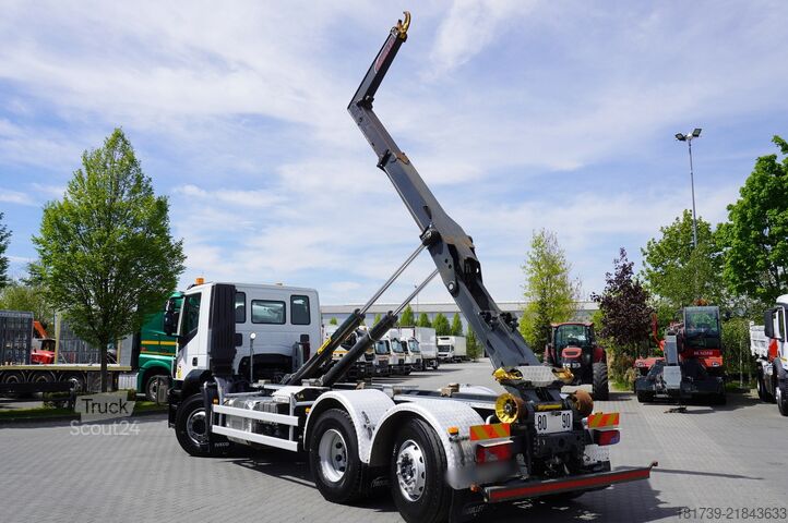 Horgos targonca Iveco Stralis 360 6x2 / 50 tho. km!! / Marell