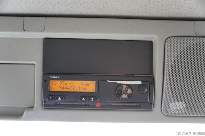 Hűtős Volvo FH 440 E5 6×2 Schmitz Refrigerator – pas