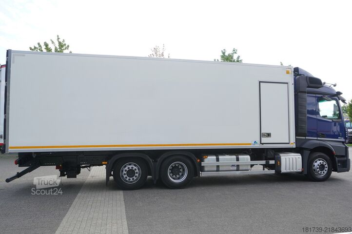 Chłodnia Mercedes-Benz Actros 2546 / Lecapitaine refrigerator