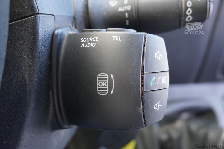 Furgoneta Renault Master 2.3 dCi 135PK L2H2 EURO 6 - Airco - Crui...