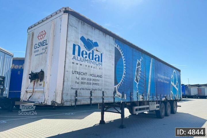 Schiebeplanen Pacton B3-001 / BPW Drum / Hard wooden floor