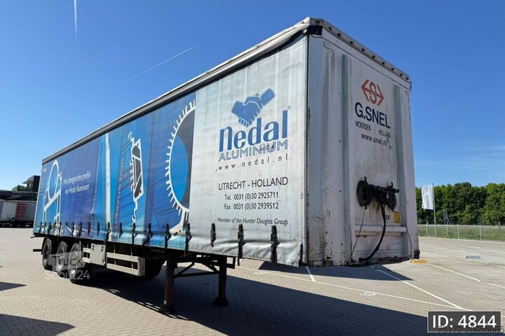 Schiebeplanen Pacton B3-001 / BPW Drum / Hard wooden floor