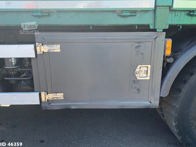 Mercedes-Benz Axor 1824 Manual Full steel HMF 12 Tonmeter laadkraan Mercedes-Benz Axor 1824 Manual Full steel HMF 12 Tonmeter laa...