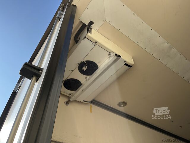 Transport réfrigéré/congélé Krone Cool Liner / Carrier Vector 1850 mt / Frigo Box...