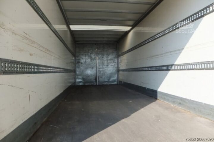 Κλειστό ρυμουλκούμενο Tang, Karl K105  Tandem Kofferanhänger vorn Durchladbar