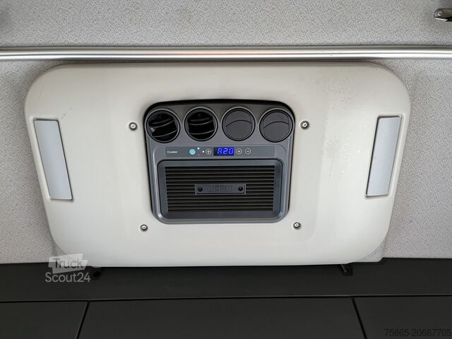 Standard tractor Man TGX 18.440 XXL / 684 dkm / 2 Tanks / Stand klim...