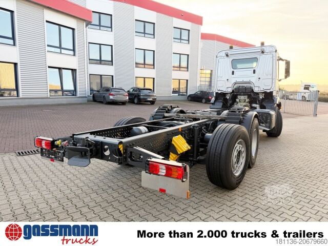 Шасі вантажівки Mercedes-Benz Arocs 2553 L 6x2, Lenk-/Liftachse, Navi,