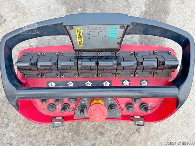 Kuorma-autoon asennettu nosturi MAN 35.414 * PALFINGER PK 36002 +FUNK / 8x8
