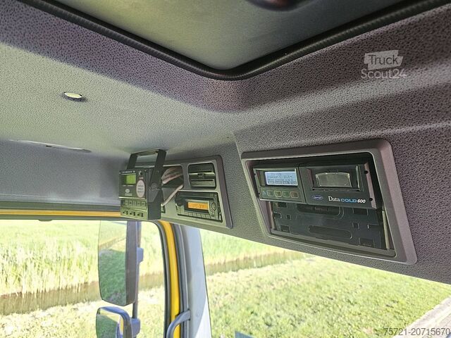 Chladírenská/mrazírenská přeprava MERCEDES-BENZ ATEGO 824 CARRIER AIRCO LIFT