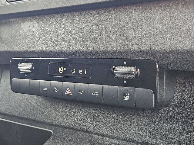 High-roof van MERCEDES-BENZ SPRINTER 314 L2H2 Mbux Automaat!