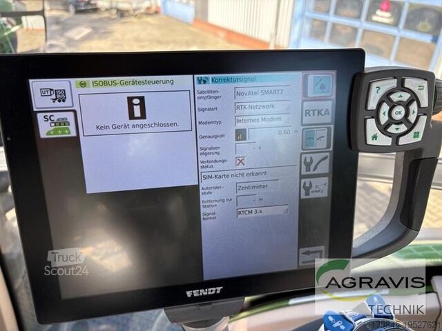 Tractor Fendt 828 VARIO S4 Profi Plus