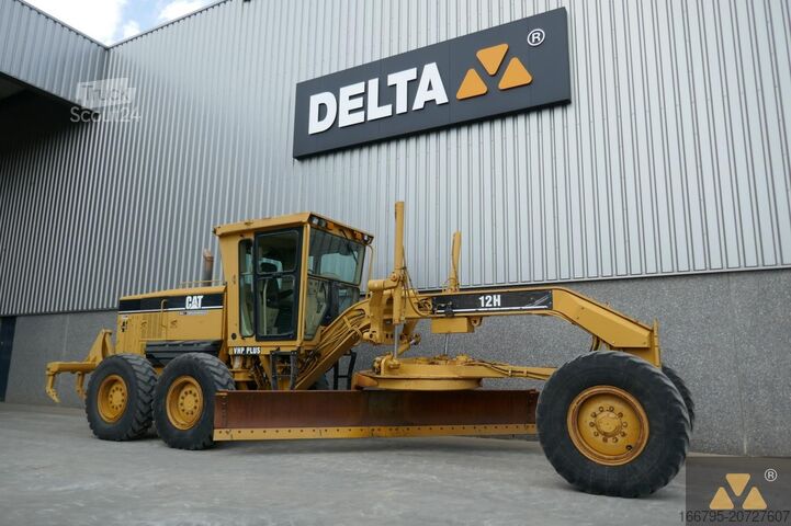 Greideris Caterpillar 12H