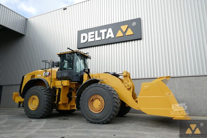 Riteņu iekrāvēji Caterpillar 980M