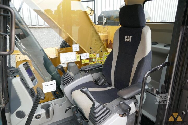 ερπυστριοφόρος εκσκαφέας Caterpillar 325F LCR