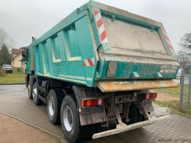 Kipper vrachtwagen Mercedes-Benz Actros 4141 K 8x6 Muldenkipper Blatt Fed