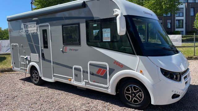 Integruota kemperis CHALLENGER 2060 - 2025 inkl. 4,4t / AHK / Drive light usw.