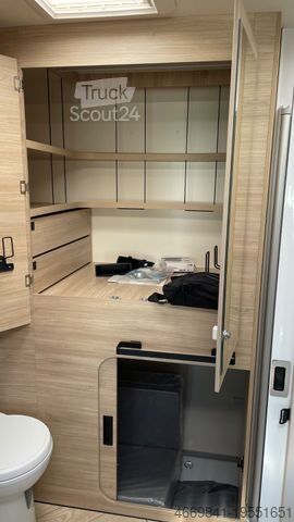 Integruota kemperis CHALLENGER 2060 - 2025 inkl. 4,4t / AHK / Drive light usw.