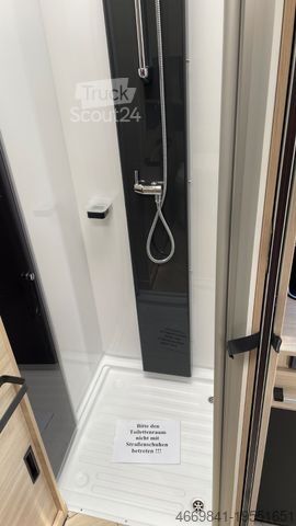 Integruota kemperis CHALLENGER 2060 - 2025 inkl. 4,4t / AHK / Drive light usw.