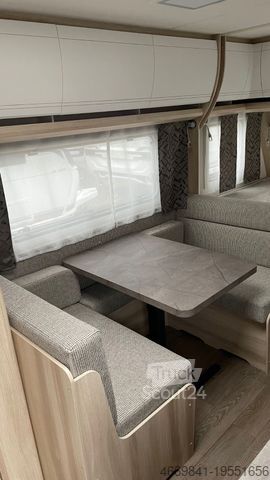 Caravane HOBBY 490 KMF de Luxe 2025  - Autark usw.