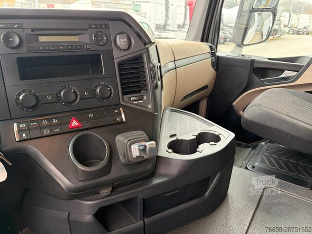 Стандартен влекач MERCEDES-BENZ Actros 1845 LS