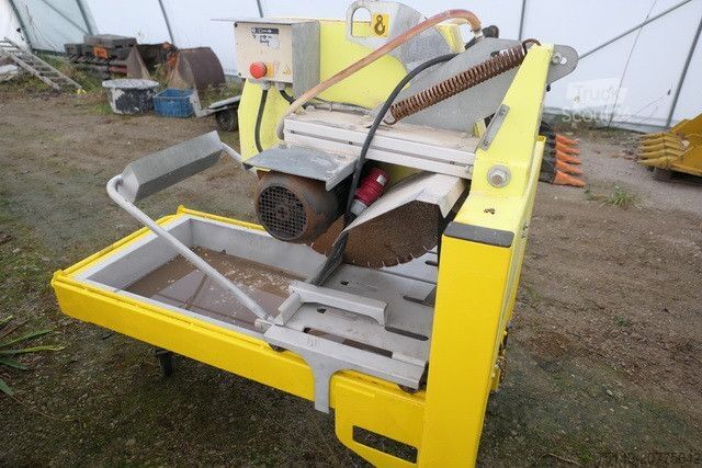 Kitas Lissmac DTS 700 Naßschneider, Steintrennsäge