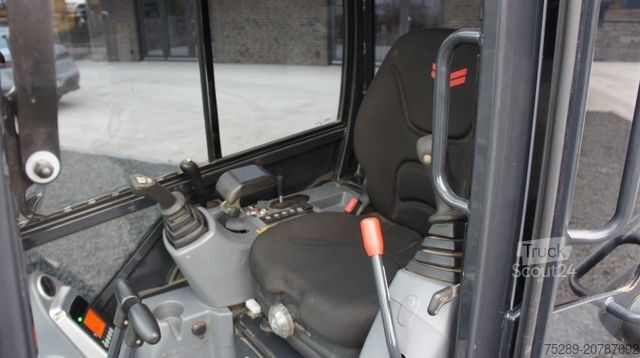 Mini-pelle YANMAR SV19VT Minibagger 1970 Kg Tilt