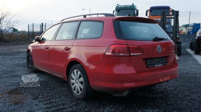 Μίνι λεωφορείο VOLKSWAGEN Passat Variant Trendline BlueMotion Unfall