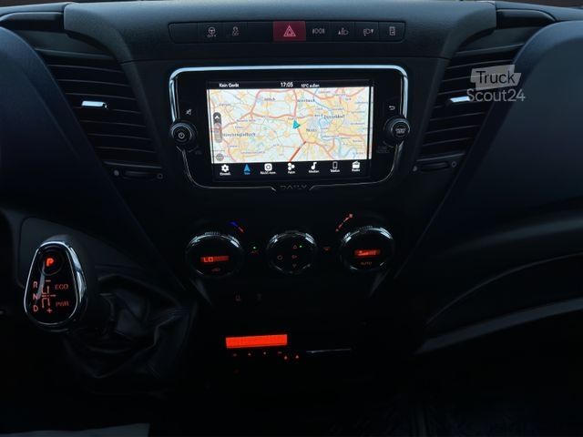 Evakuators IVECO Daily 72C18 Backsleeper Abschleppfahrzeug