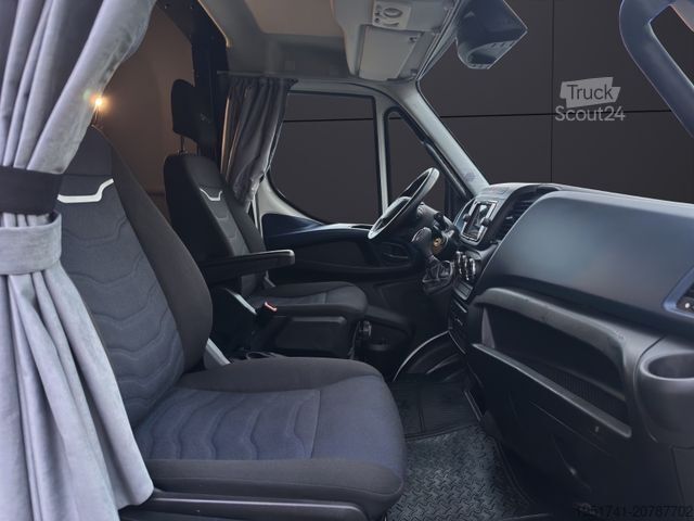 Evakuators IVECO Daily 72C18 Backsleeper Abschleppfahrzeug