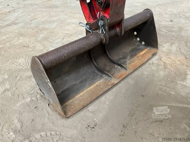  Yanmar SV 08