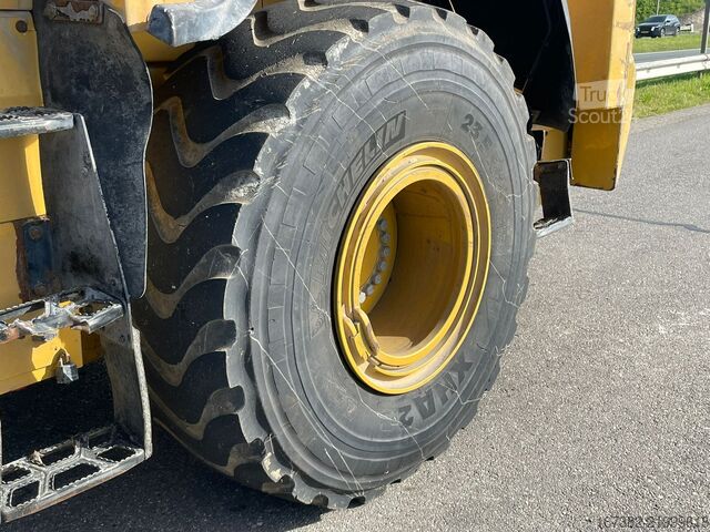 Radlader Caterpillar 962M