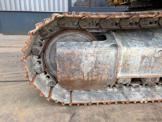 Raupenbagger Caterpillar 336FLN