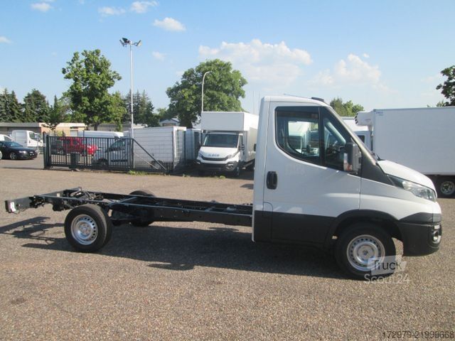 Chasis de furgoneta IVECO 35 S14 *Fahrgestell*Euro6*Klima*