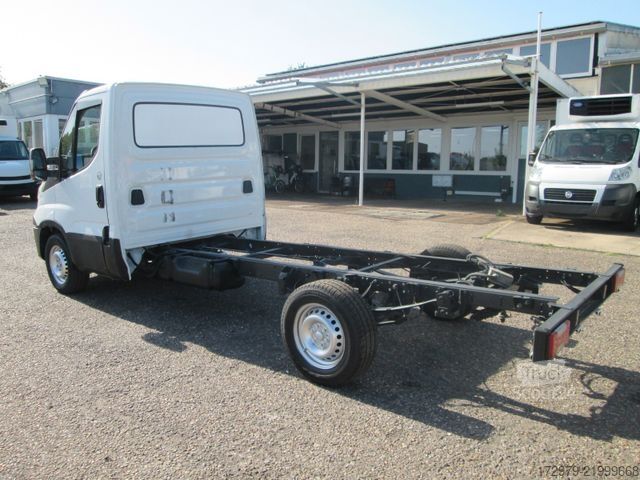 Chasis de furgoneta IVECO 35 S14 *Fahrgestell*Euro6*Klima*