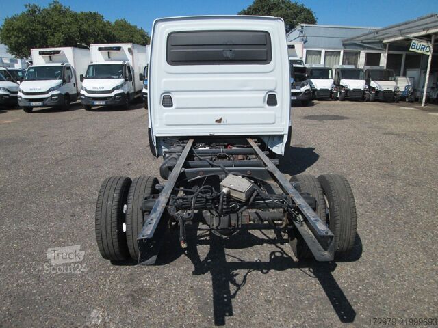 Transporter Fahrgestell IVECO 35 C13*Fahrgestell*ATM*
