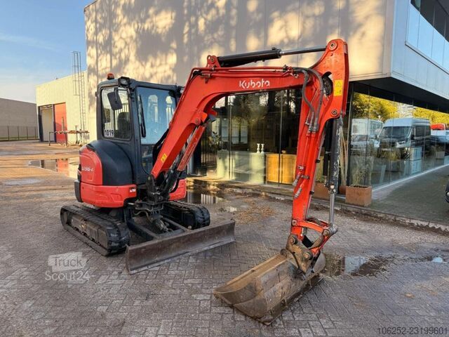 Kubota U36-4 - 3,9 t - *popolna hidravlika - *hidravlična hitra menjava - *5084 ur* - klima - CE - o Kubota U36-4 - 3.9T - *FULL HYDR - *HYDR QUICKHITCH - ...