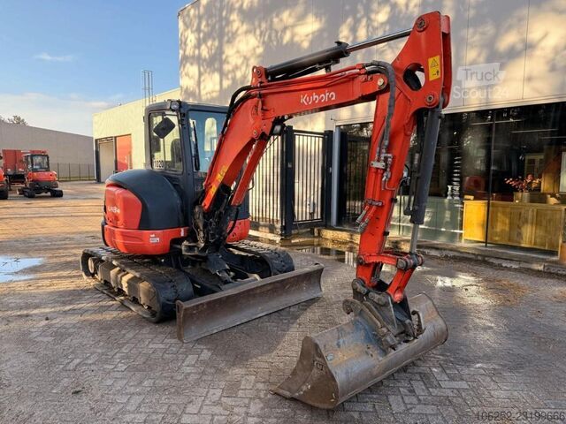 Kubota U48-4 - 4,8T - *FULL HYDR* - *ATTACCO RAPIDO IDRAULICO* - *3296 ORE* - A/C - CE - MACCHINA PR Kubota U48-4 - 4.8T - *FULL HYDR - *HYDR QUICKHITCH - ...